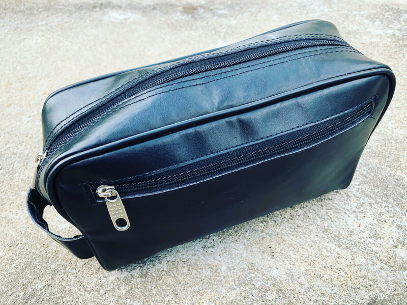 Kenchi Blade Fugi tool bag is ideal for hair stylists or barbers